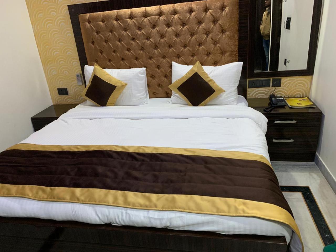N.K. Residency Hotel New Delhi Exterior foto